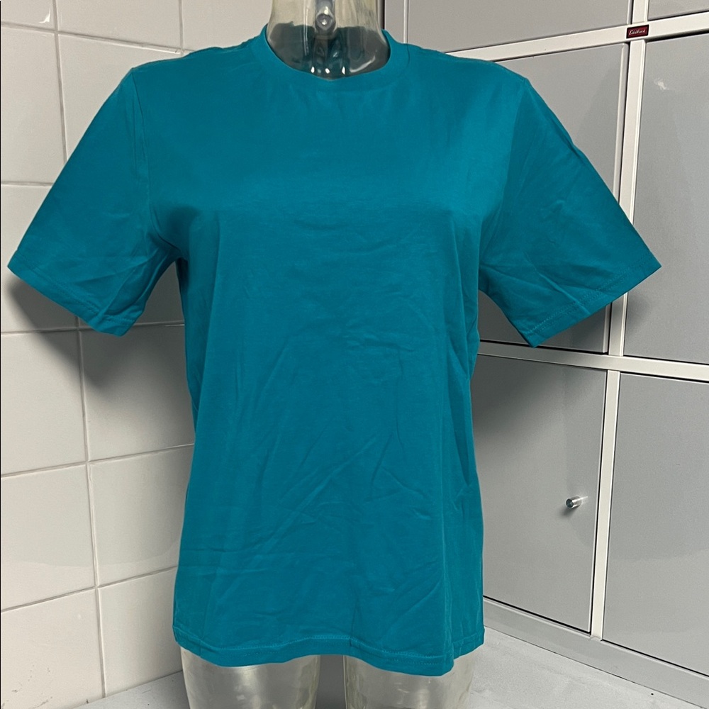 AlStyle Y2K Blank Crew T-Shirt. Teal (40/L) NWOT